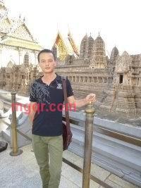 烦恼的情侣的第3张照片