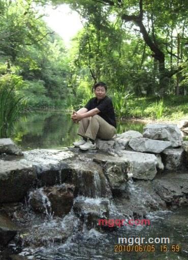 大地与星空的第1张照片