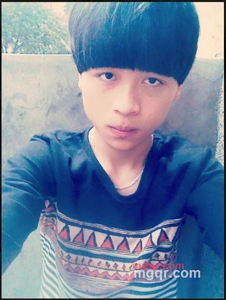 脱裤子干天空。的第1张照片