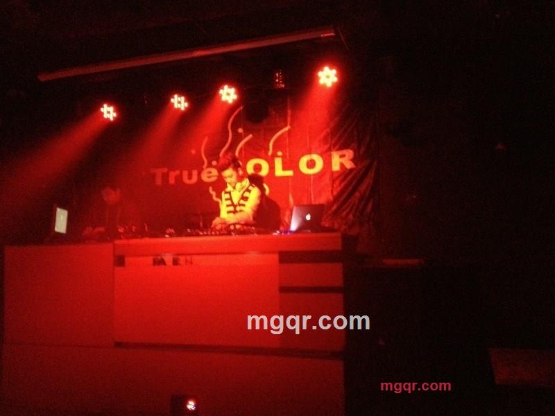 DJ向楠的第1张照片