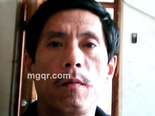 **听春雨调情的第1张照片