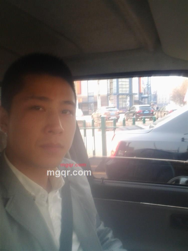 黑色*奢华的第3张照片