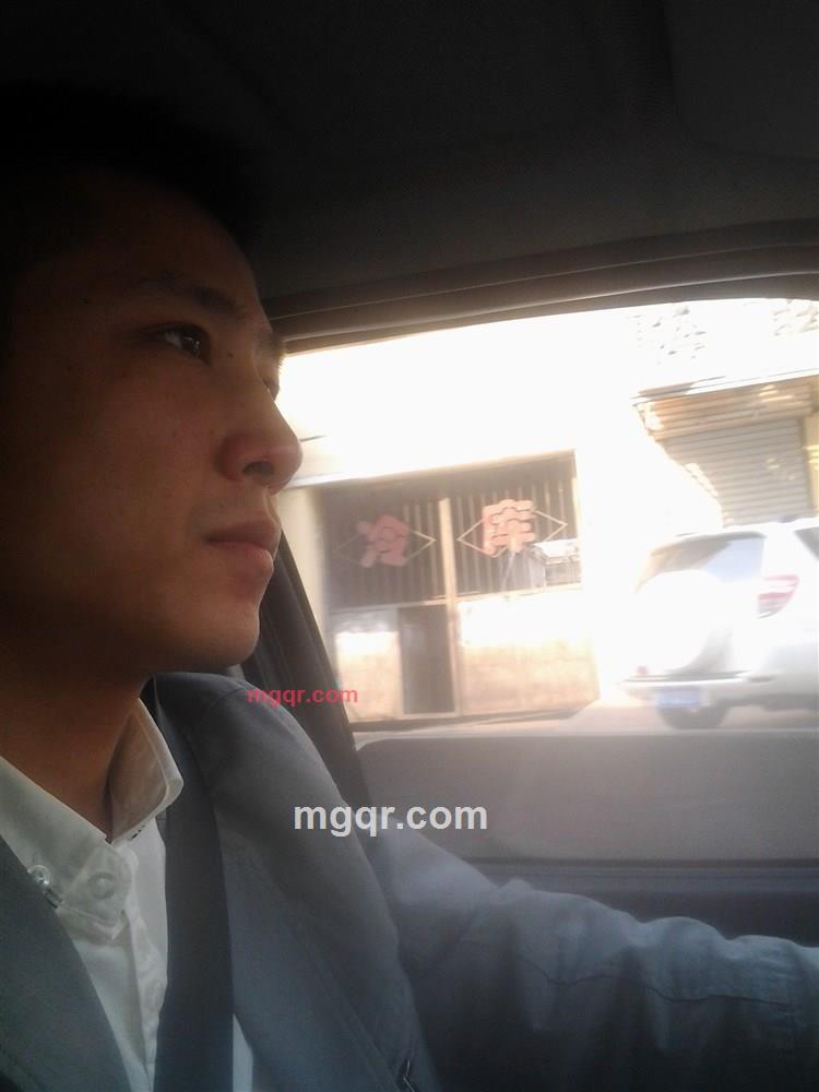 黑色*奢华的第2张照片