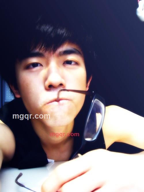 今夜很冷的第3张照片