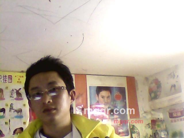 大男大爱的第2张照片