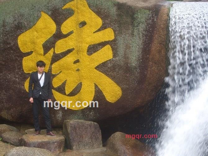 傻瓜男人0.0的第1张照片