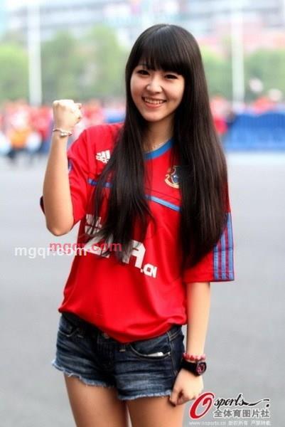 山茶花开那天的第3张照片