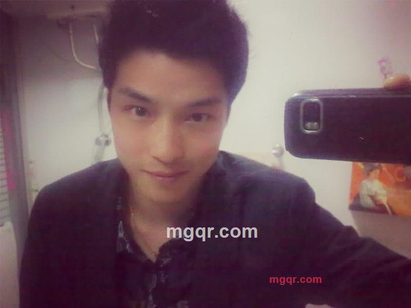 华丽浮夸的第1张照片