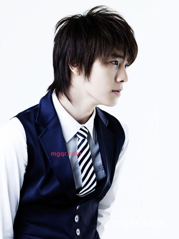 尤恐相逢是梦中的第1张照片