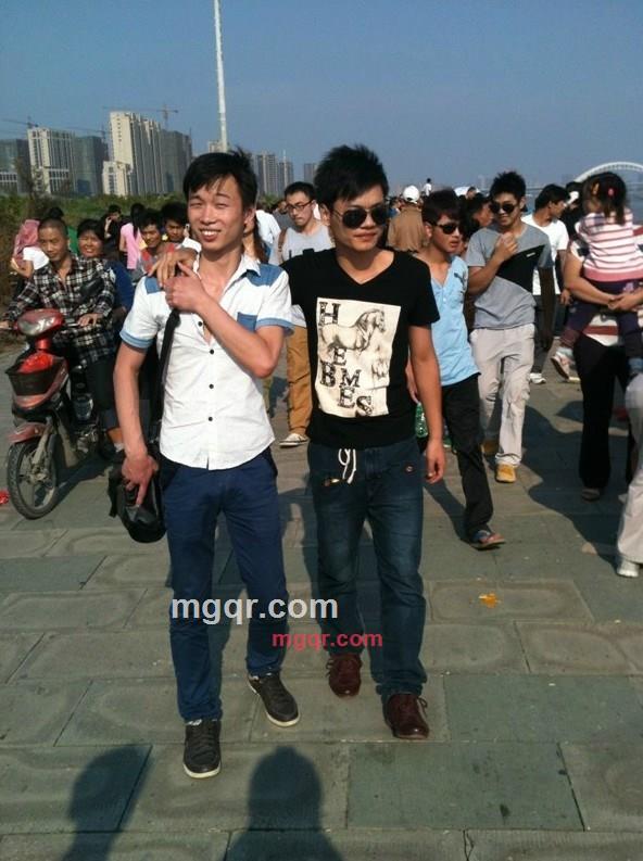 明明就。的第18张照片