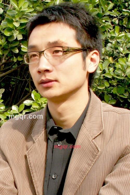 型男真猛的第1张照片