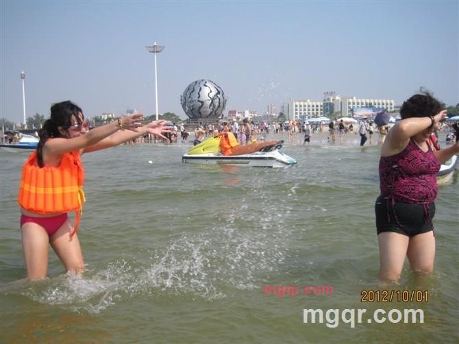 《冬天的雪》的第3张照片