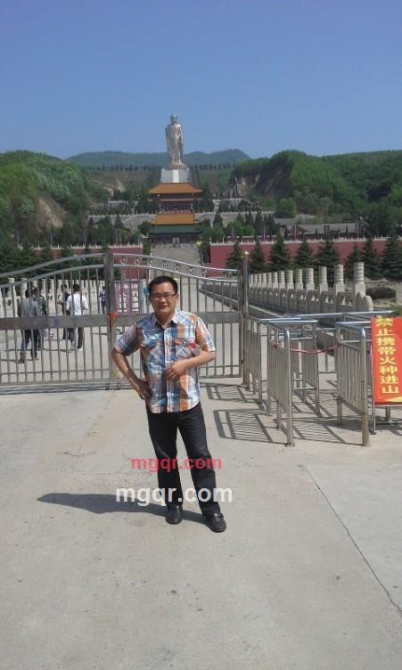 牵手。。的第1张照片