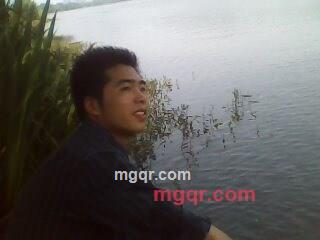 午夜之吻55的第2张照片