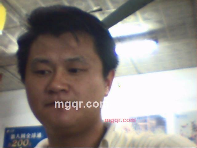 秋风落叶的时候的第1张照片