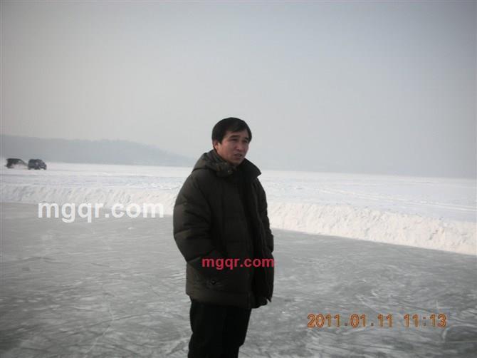 朋友我们约会吧的第2张照片