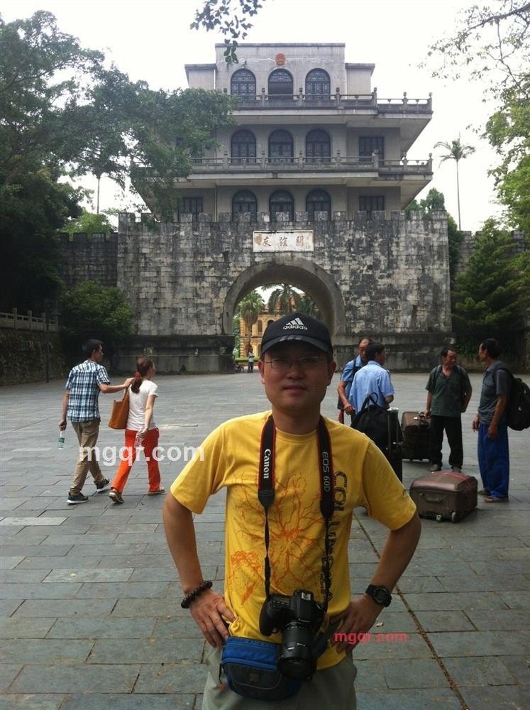 君锦衣的第1张照片