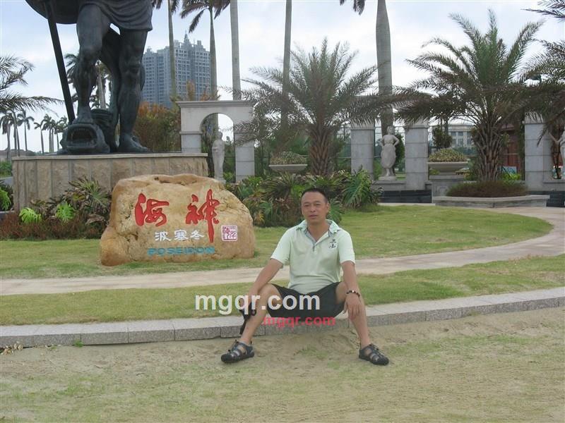 2人爱不够的第2张照片