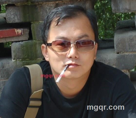 武漆似吧流似依吧伞的第1张照片