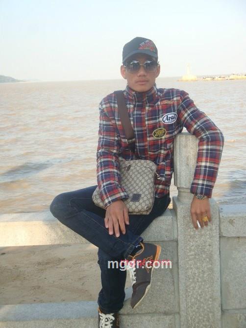 寂寞找人陪。。的第6张照片