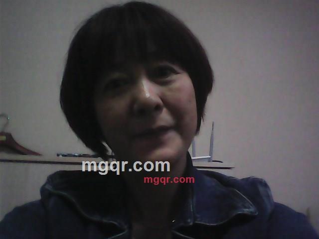 白色杜鹃的第1张照片