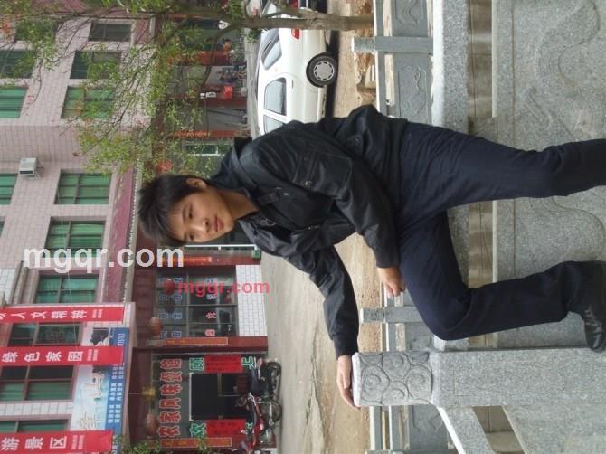 E 夜 傾的第1张照片