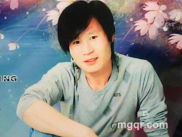 男人不坏才怪的第1张照片