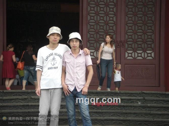 YO-YO的第1张照片