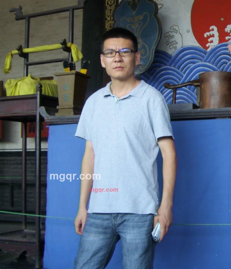 小童小爱的第1张照片