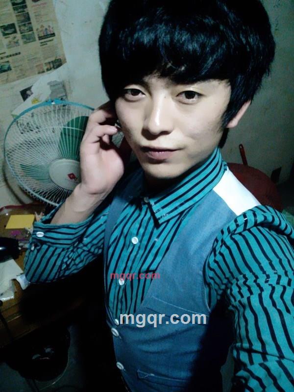 帅气乖乖猪的第4张照片