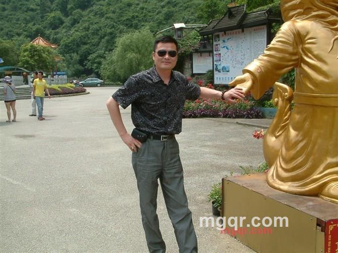 夜`已开始的第1张照片