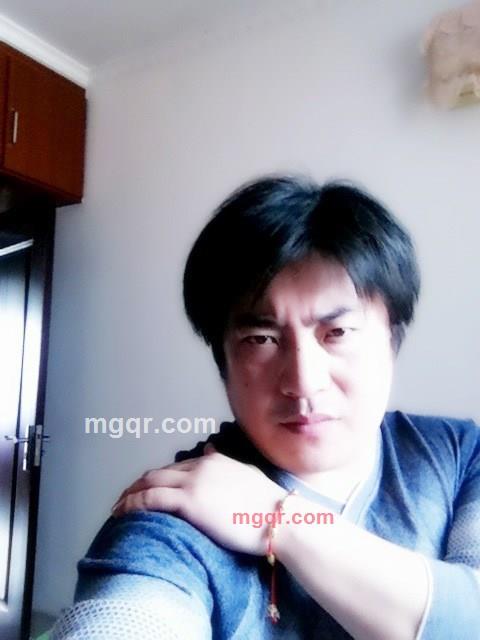 帅气v霸道的第1张照片