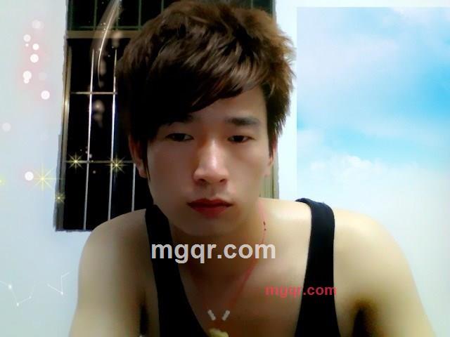 我的床少一人的第3张照片