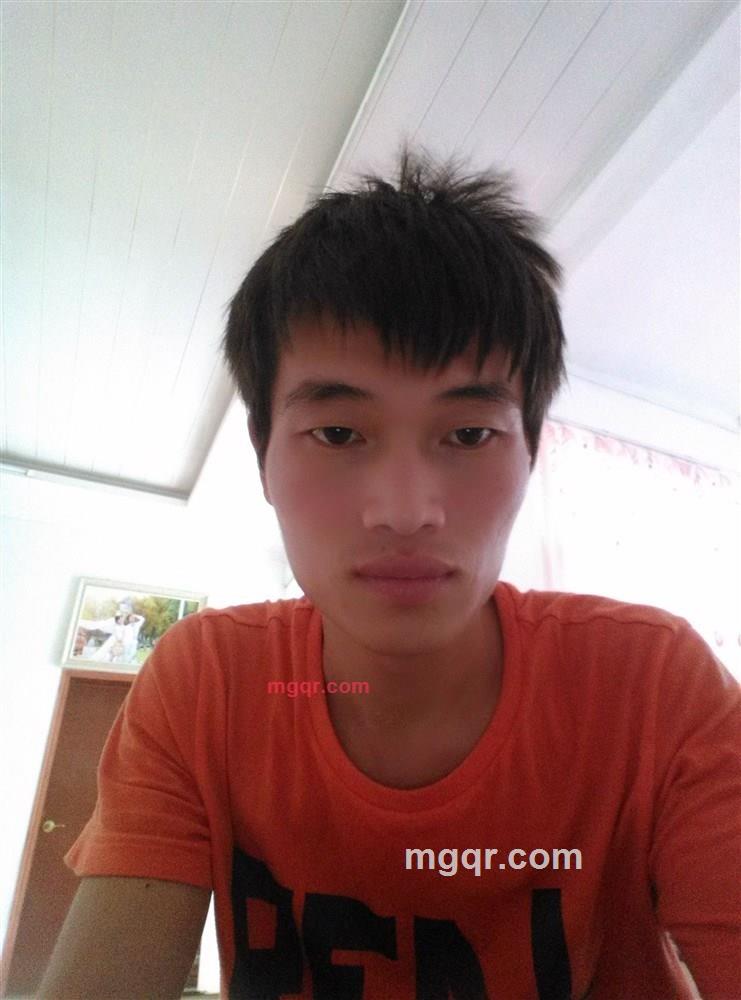 夜街落尽繁华的第1张照片