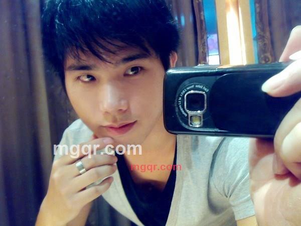 阳光下的七的第5张照片