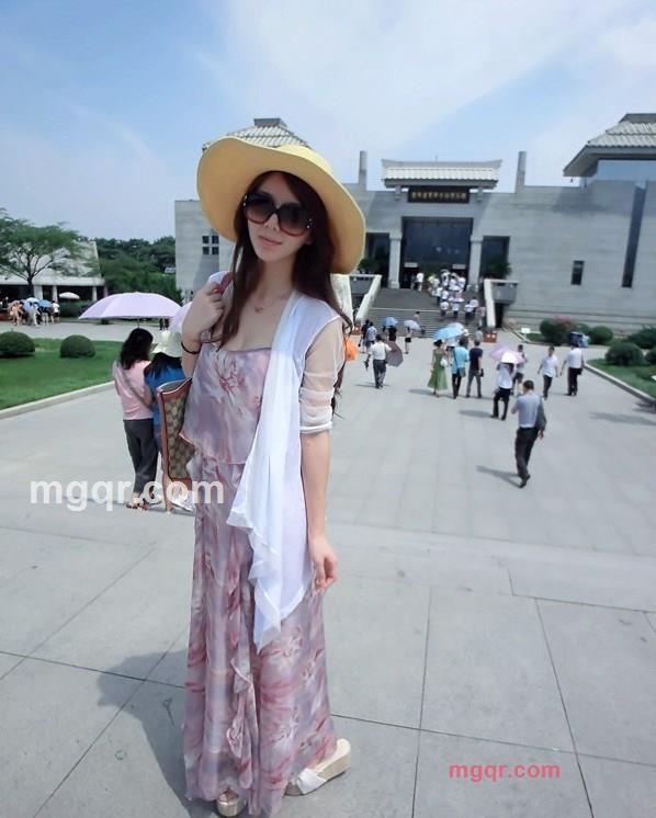 咫尺じò ぴé天涯的第2张照片