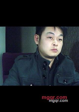 Aperson 。的第1张照片