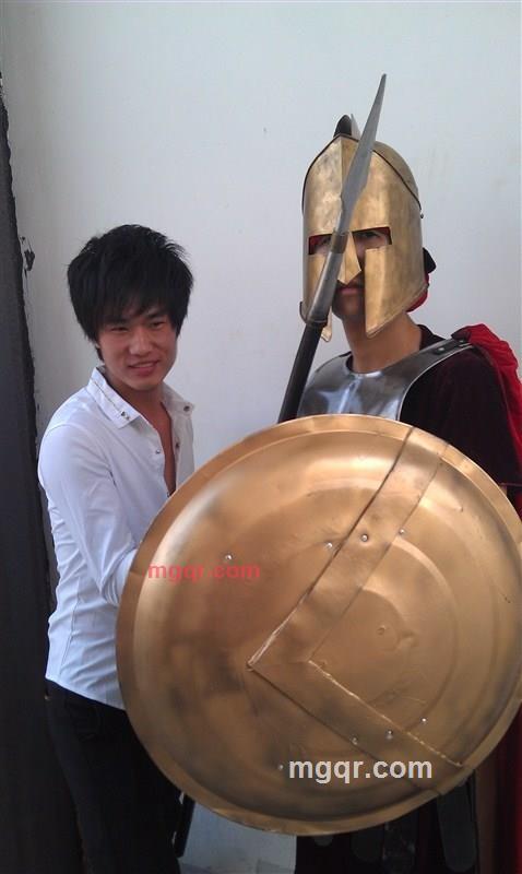 没经验的小伙子的第3张照片