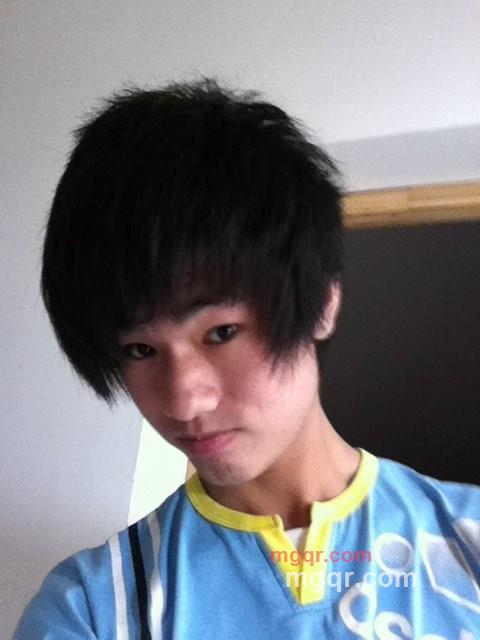 没经验的小伙子的第2张照片