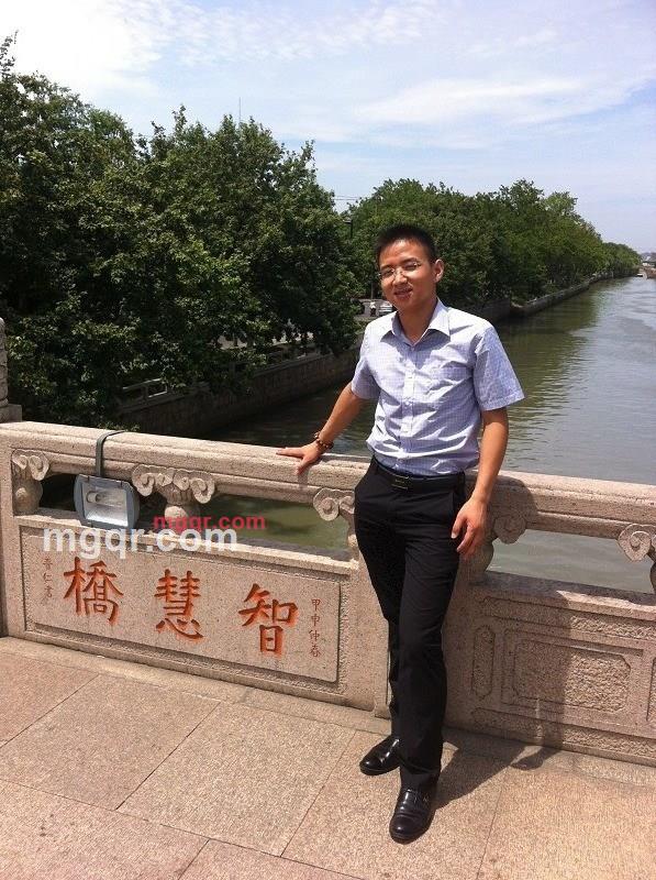 zhangriyang的第1张照片