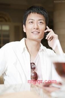 ，雨中漫步。的第1张照片