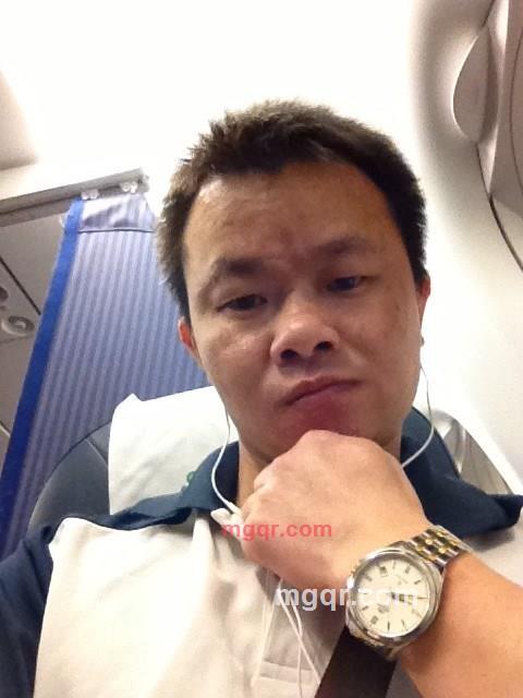 情与愛的第2张照片