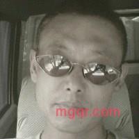 专情么么么的第3张照片