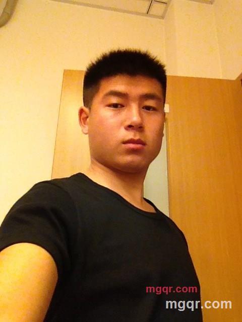 世界哪有真情00的第1张照片