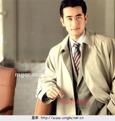 秋天之恋的第1张照片