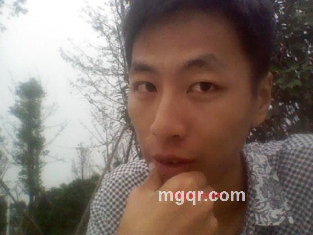 半月晴空的第1张照片