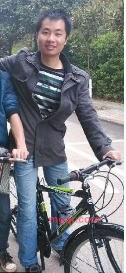 傻小子一个的第1张照片