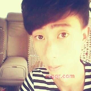 红绿灯的情的第3张照片