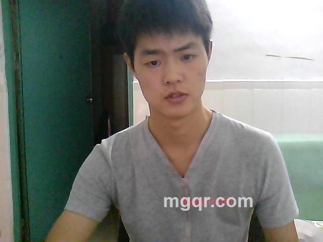 风流小帅183CLass的第1张照片