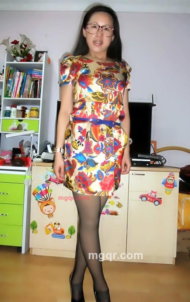 丝袜,情妇。的第2张照片